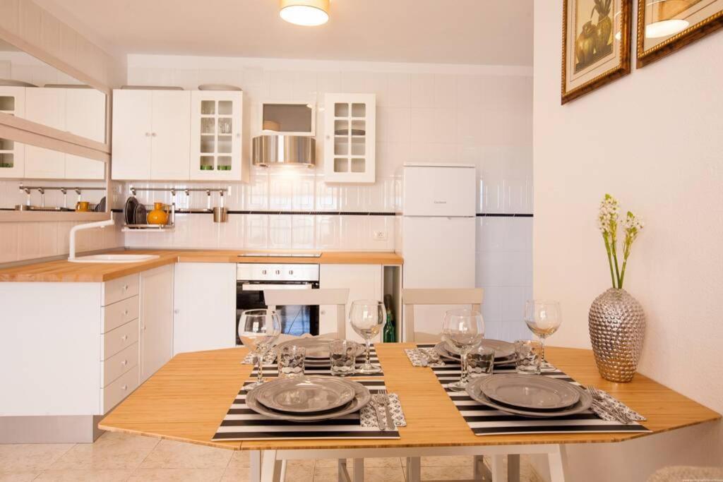 Apartment Laura Playa La Arena Puerto de Santiago  Luaran gambar