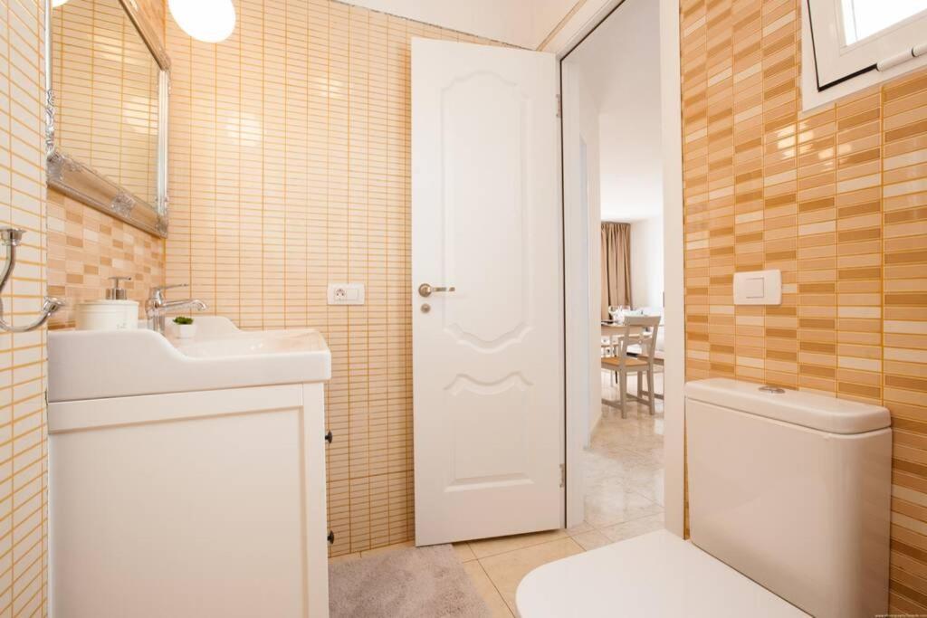 Apartment Laura Playa La Arena Puerto de Santiago  Luaran gambar